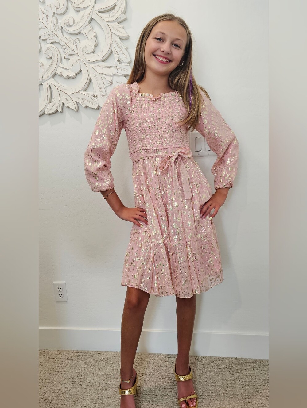"a loves a girl"  Pink and Gold Girl's Shimmering Dress Size Medium
